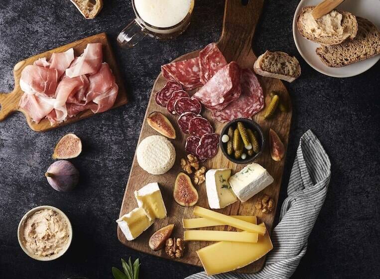 호텔 Campanile Clermont Ferrand ~ Riom