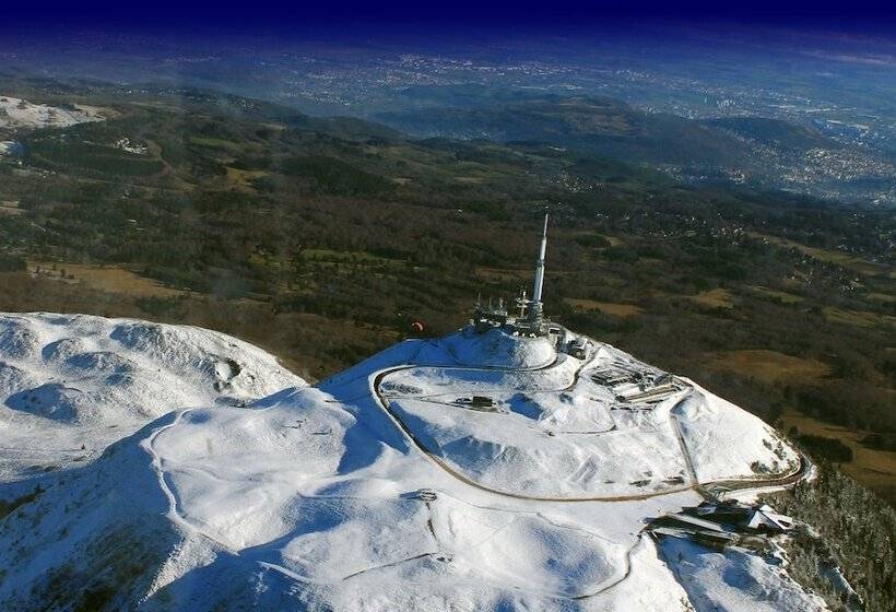 호텔 Campanile Clermont Ferrand ~ Riom