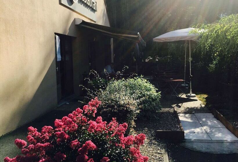 فندق Campanile Creil Villers Saint Paul