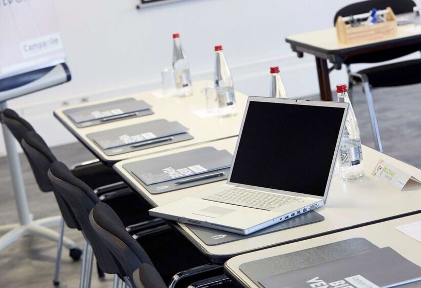 Hotel Campanile Dijon Sud Marsannay