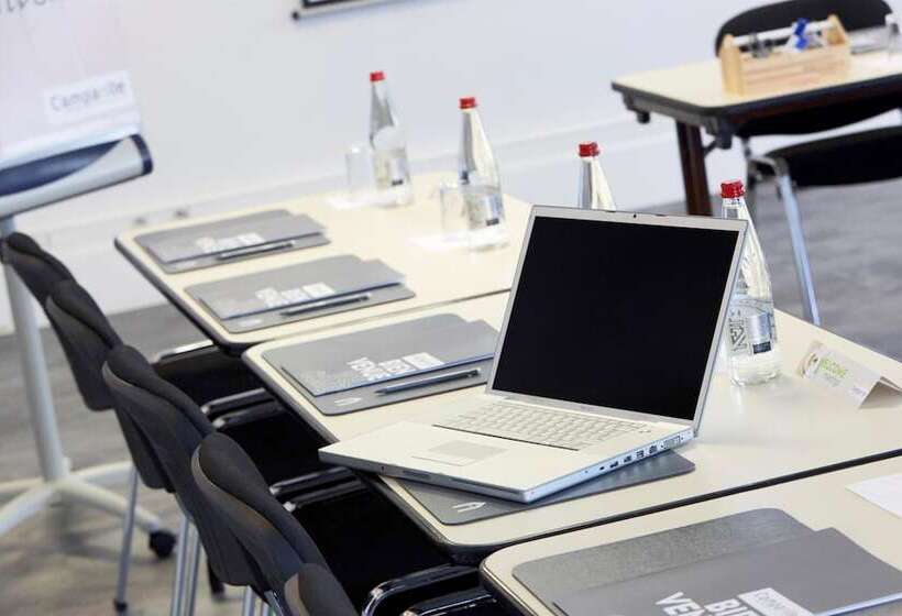 Hotel Campanile Dijon Sud Marsannay