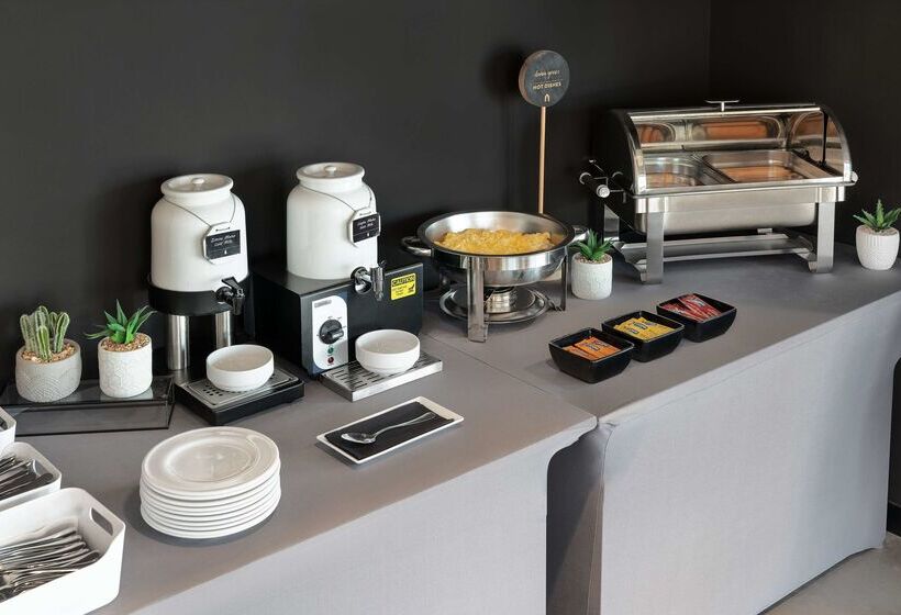 هتل Campanile  Katowice