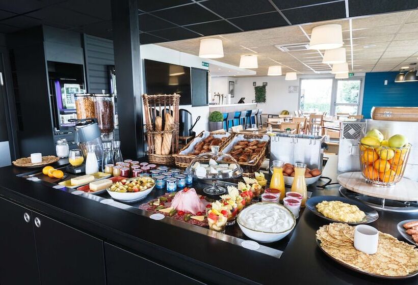 호텔 Campanile Lyon Bron Eurexpo