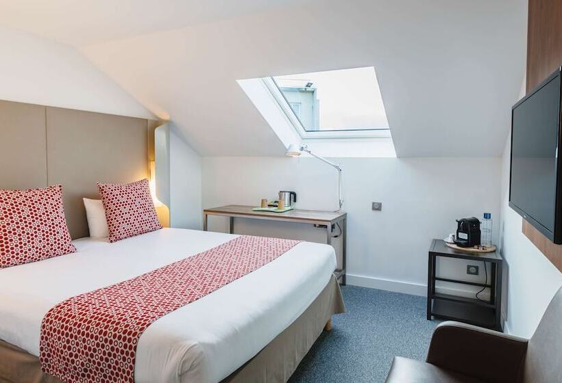 호텔 Campanile Lyon Bron Eurexpo