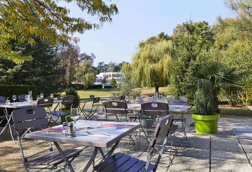 酒店 Campanile Lyon Nord Ecully