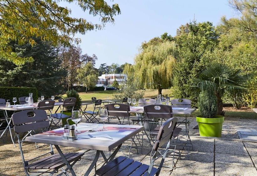 酒店 Campanile Lyon Nord Ecully