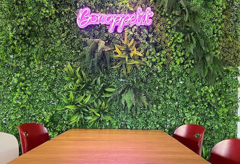 酒店 Campanile Lyon Sud Feyzin