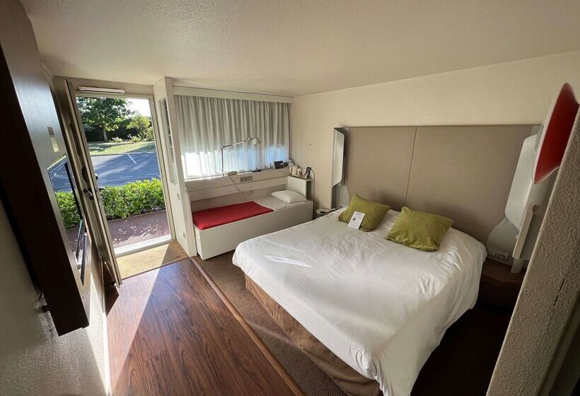 Hotel Campanile Montargis   Amilly