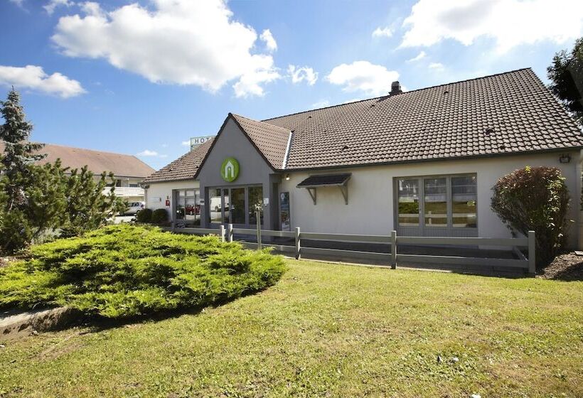 ホテル Campanile Montbeliard Sochaux