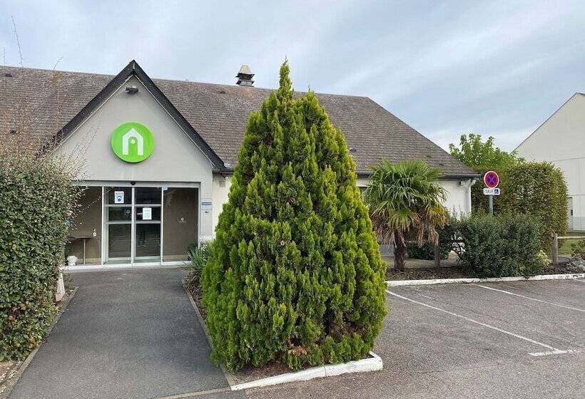 ホテル Campanile Orleans Nord Saran