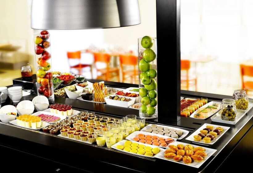 فندق Campanile Orléans Ouest ~ La Chapelle St Mesmin