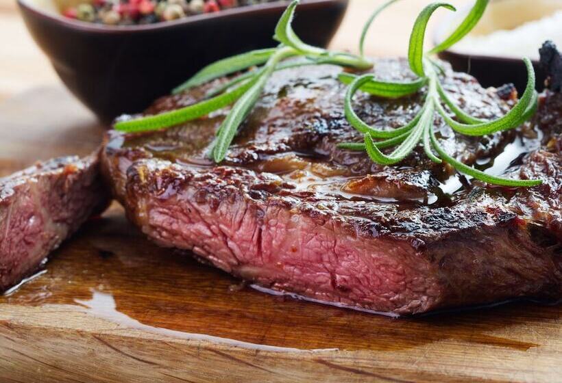 فندق Campanile Orléans Ouest ~ La Chapelle St Mesmin