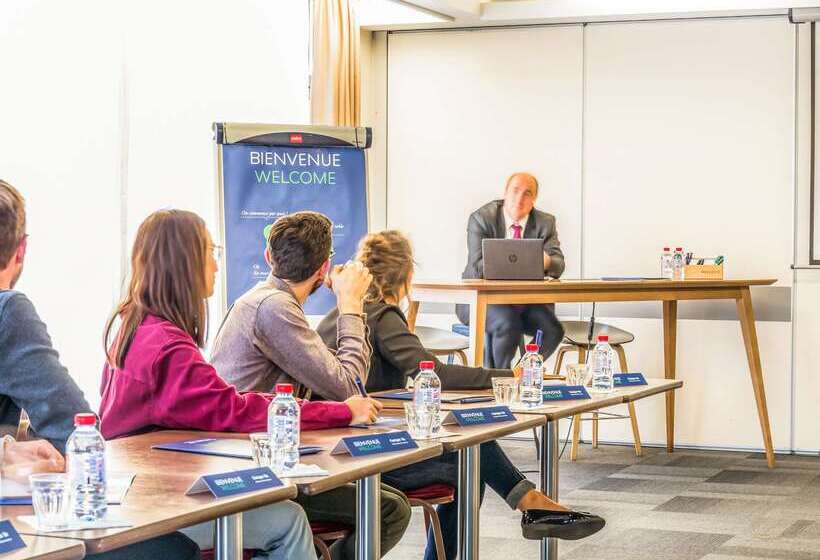 酒店 Campanile Paris Ouest Pont De Suresnes