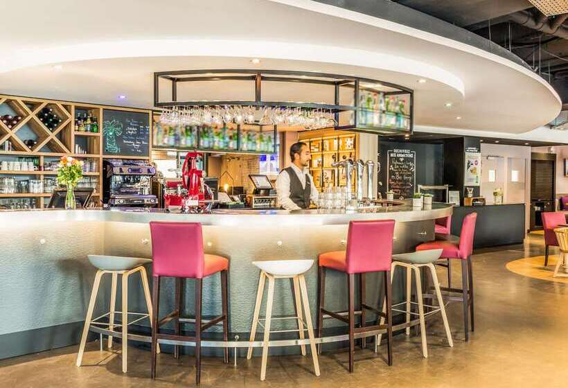 酒店 Campanile Paris Ouest Pont De Suresnes