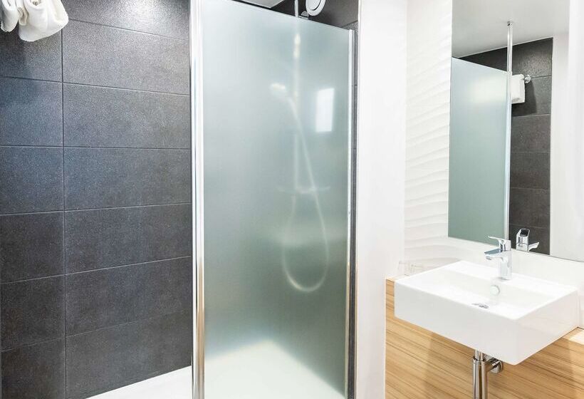 酒店 Campanile Paris Ouest Pont De Suresnes