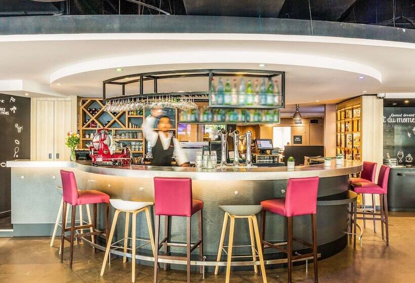 酒店 Campanile Paris Ouest Pont De Suresnes