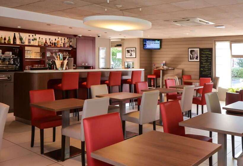 בית מלון כפרי Campanile Reims Ouest  Tinqueux