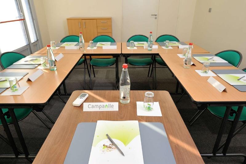 Отель Campanile Toulouse Sud  Labege Innopole