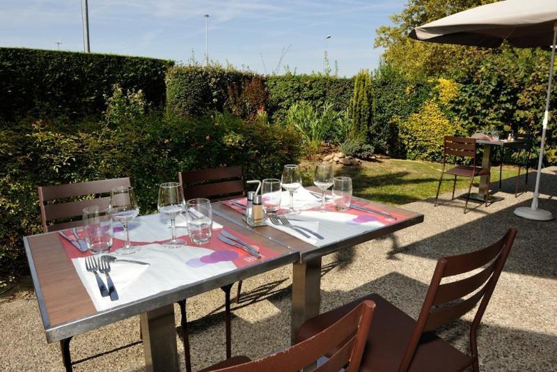 Отель Campanile Toulouse Sud  Labege Innopole