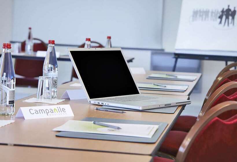 酒店 Campanile Tours Sud  Chambraylestours