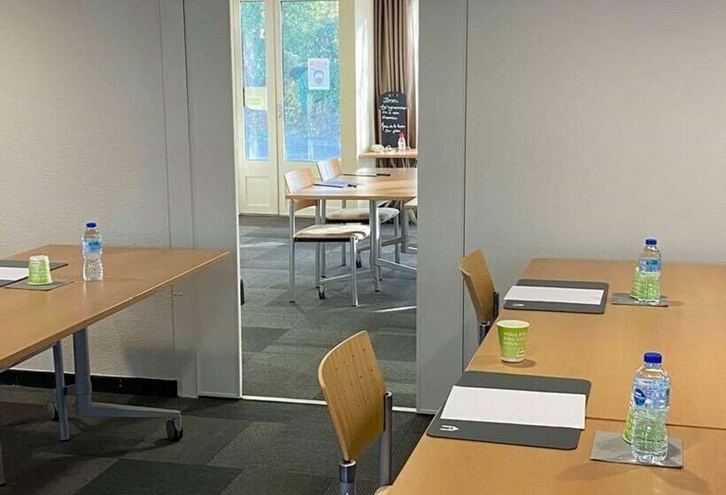 בית מלון כפרי Campanile Tours Sud ~ Joué Les Tours