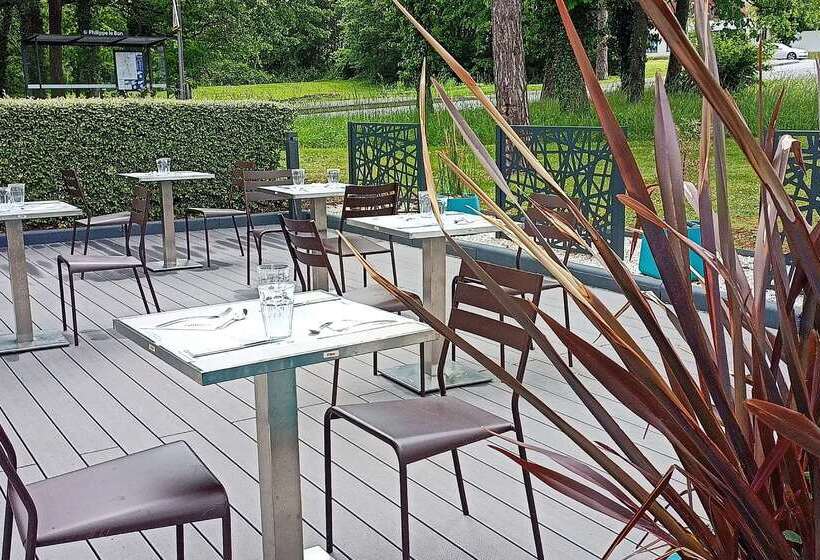 בית מלון כפרי Campanile Tours Sud ~ Joué Les Tours