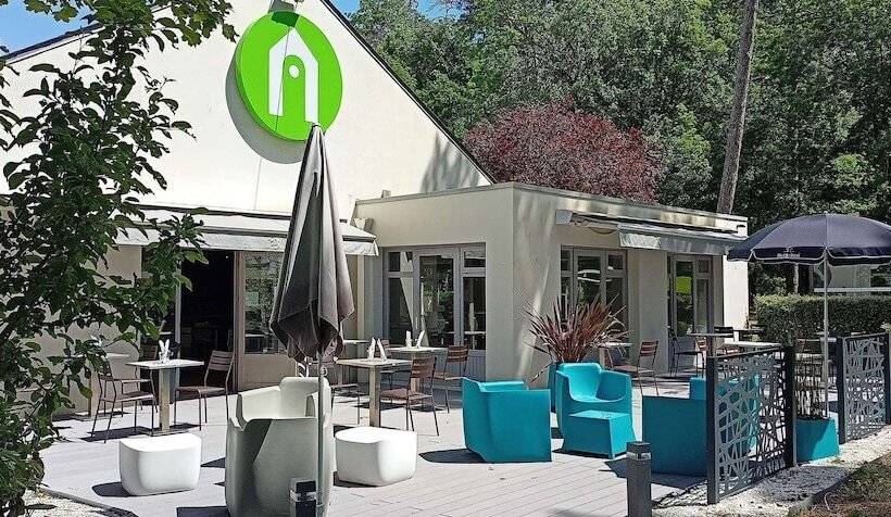 בית מלון כפרי Campanile Tours Sud ~ Joué Les Tours