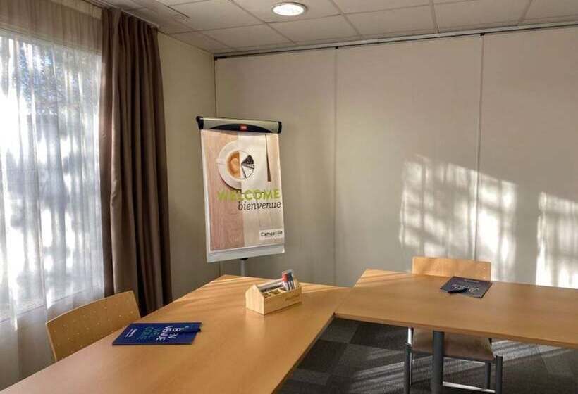 בית מלון כפרי Campanile Tours Sud ~ Joué Les Tours