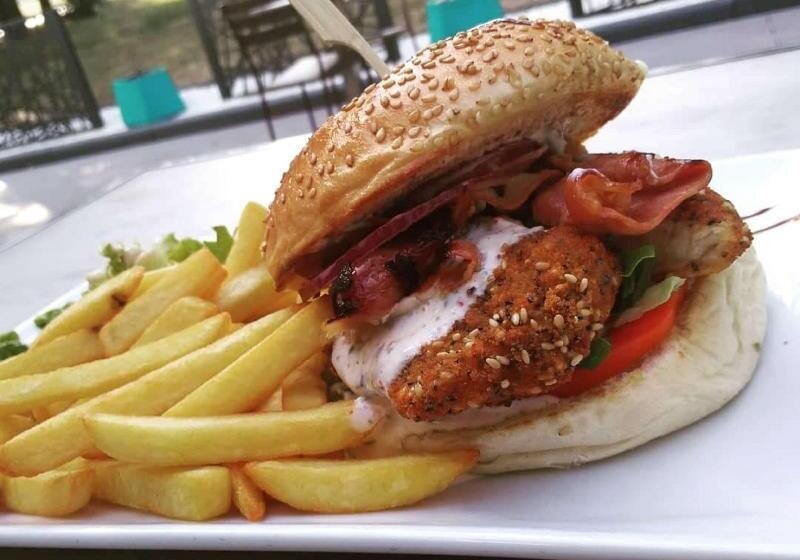 בית מלון כפרי Campanile Tours Sud ~ Joué Les Tours