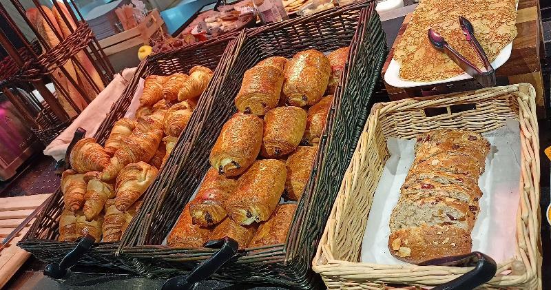 בית מלון כפרי Campanile Tours Sud ~ Joué Les Tours