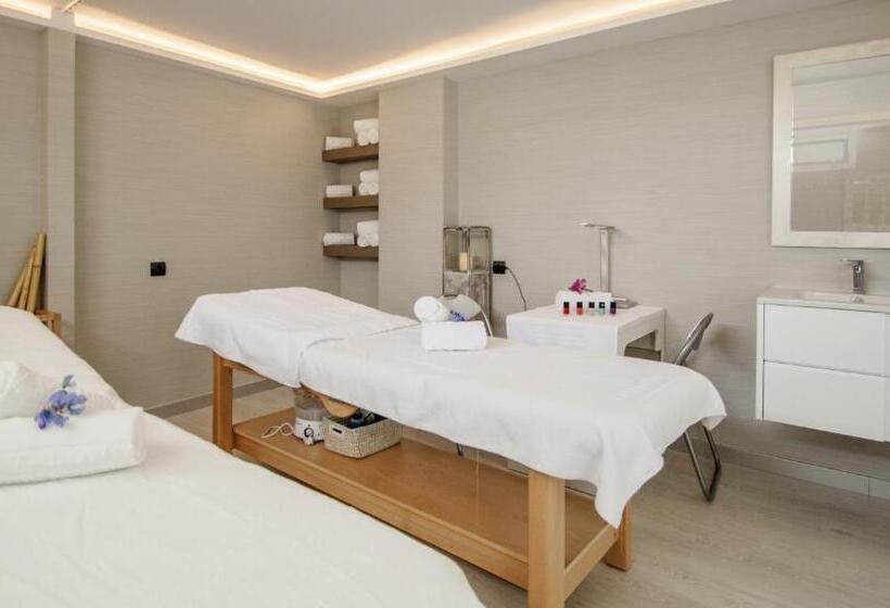 호텔 Catalonia del Mar - Adults Only