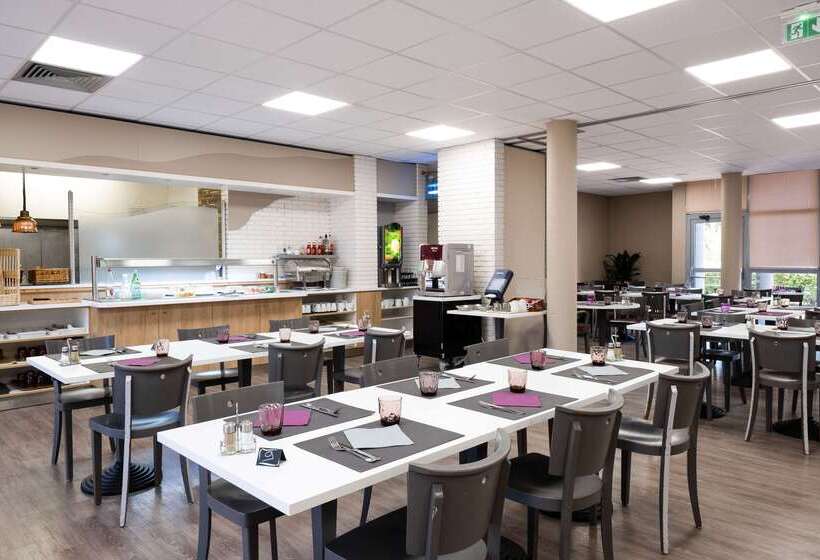 Comfort Hotel Aeroport Lyon St Exupery