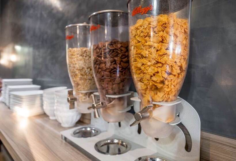 Comfort Hotel Orly Rungis