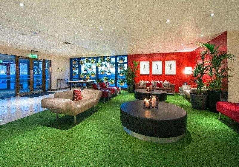 فندق Cork Airport