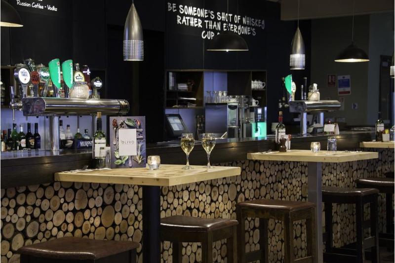 فندق Cork Airport