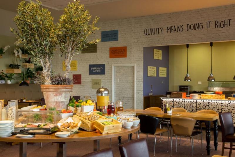 فندق Cork Airport