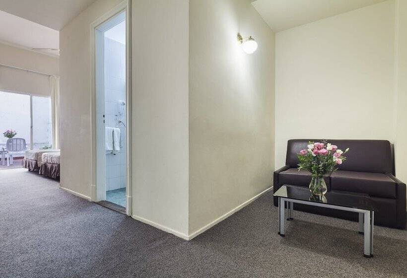 فندق Crisol Suites Catalinas