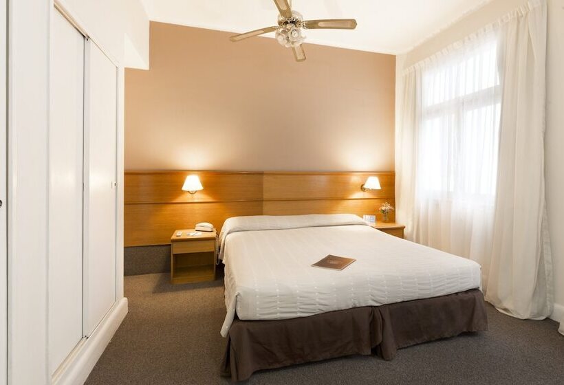 فندق Crisol Suites Catalinas