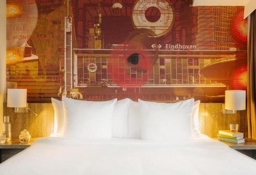 Crown Hotel Eindhoven Centre