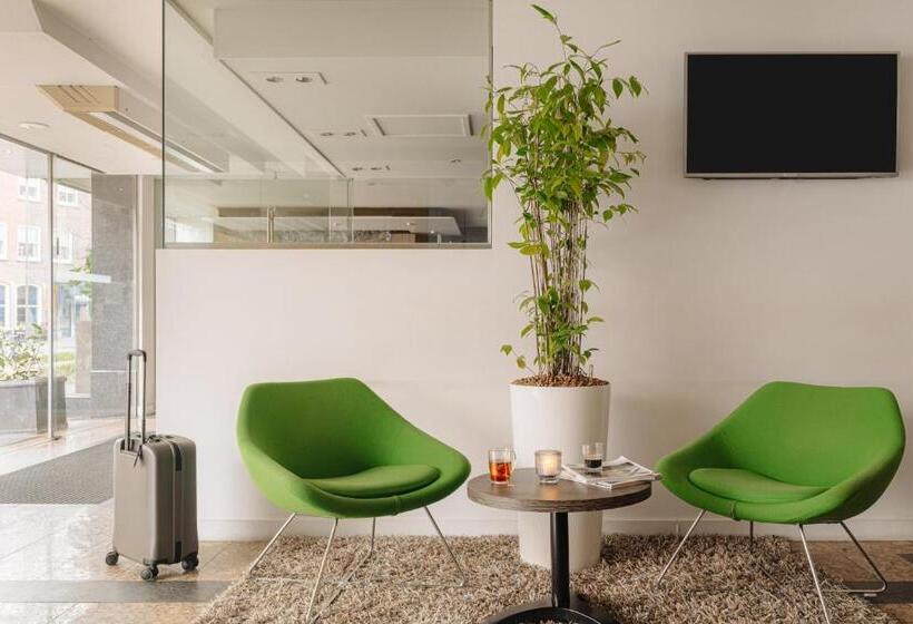 Crown Hotel Eindhoven Centre