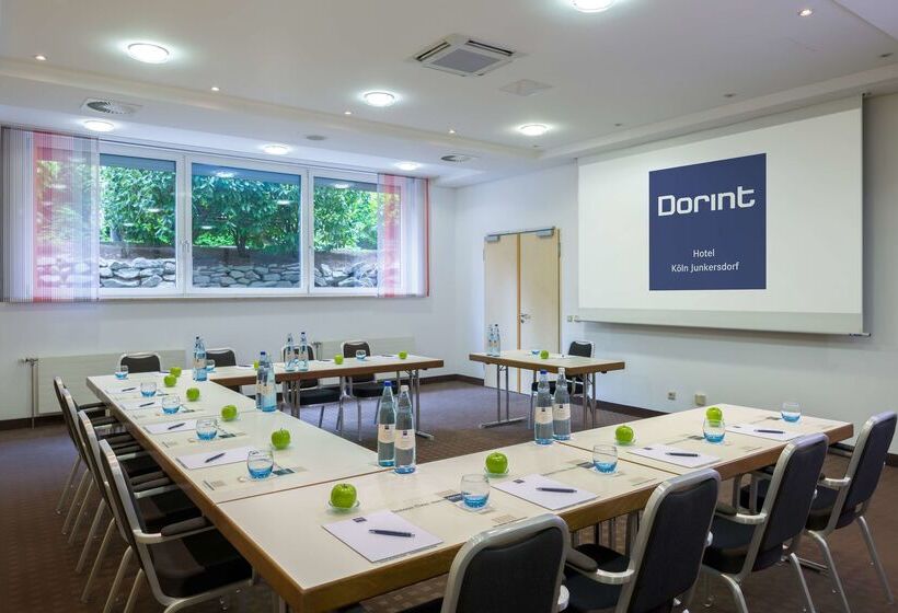 호텔 Essential By Dorint Köln Junkersdorf