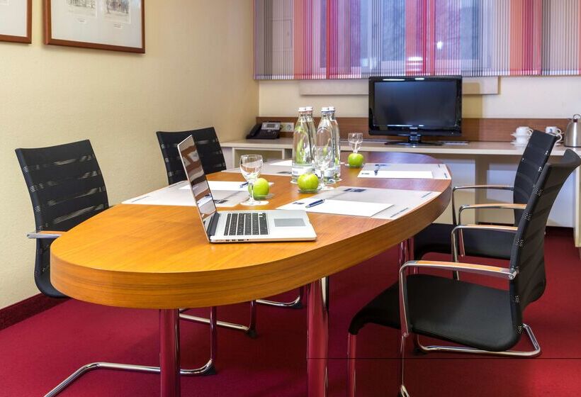 호텔 Essential By Dorint Köln Junkersdorf