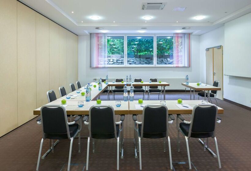 호텔 Essential By Dorint Köln Junkersdorf