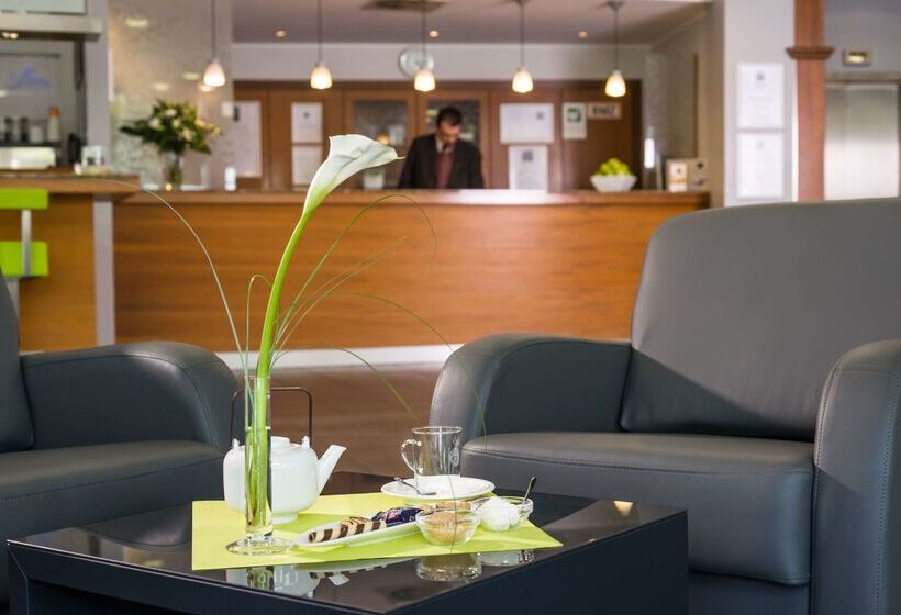 호텔 Essential By Dorint Köln Junkersdorf