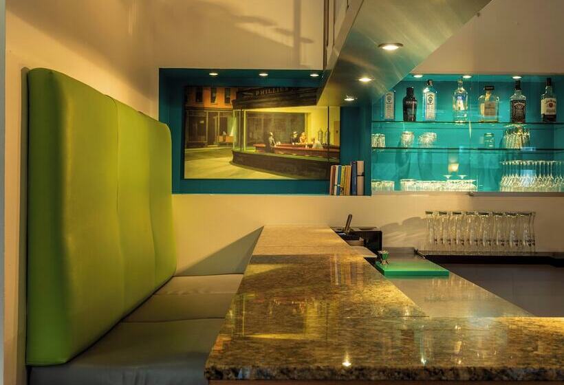 호텔 Essential By Dorint Köln Junkersdorf