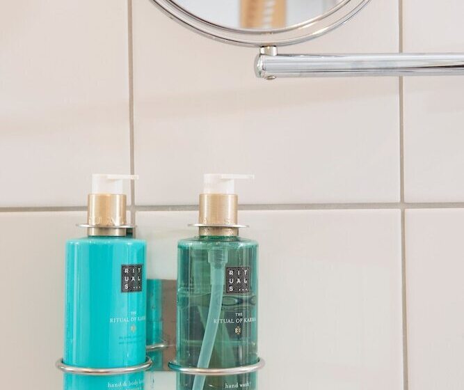 호텔 Essential By Dorint Köln Junkersdorf