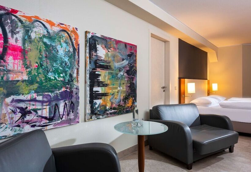 호텔 Essential By Dorint Köln Junkersdorf