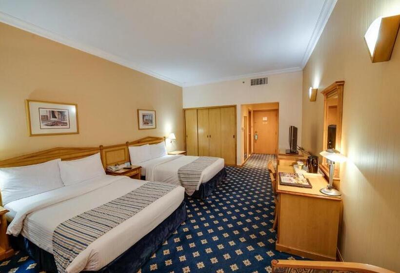 Отель Grand Continental