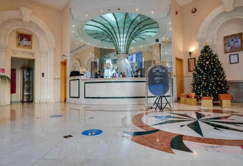 Отель Grand Continental