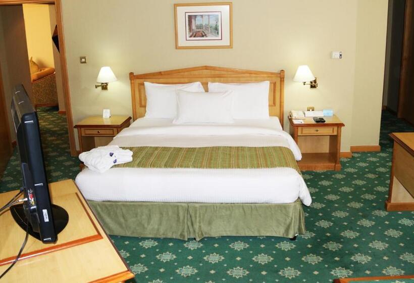 Отель Grand Continental